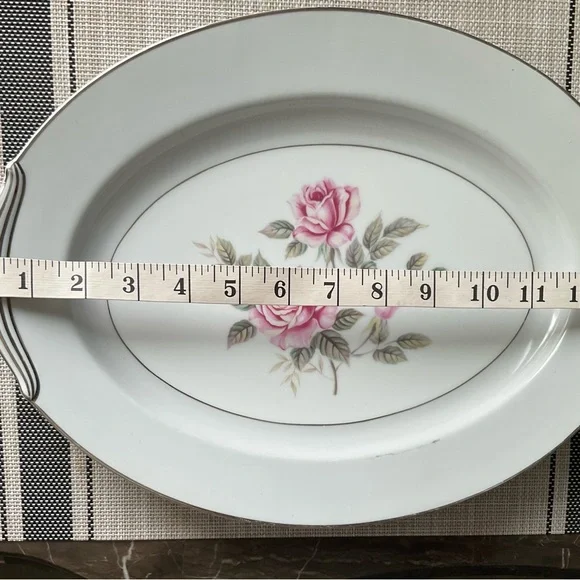 Vintage set of 3 Rosetta 5221 Pattern,serving prices.